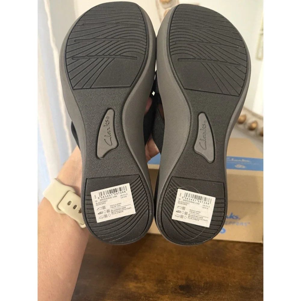 Clarks Cloudsteppers Breeze Rae Cam Black Gray Sandals Womens Size 8 M NWB